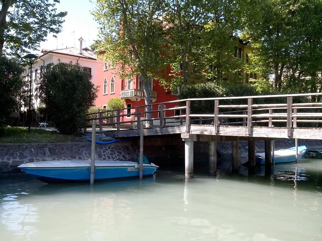 Maison Sant'Elena Venice Apartment