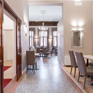 Palazzo Martinelli Dolfin البندقية