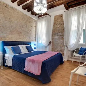 Appartement Charming Castello Apartments By Wonderful Italy, Venise