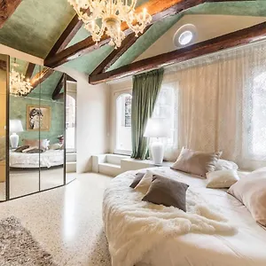Apartment San Marco Terrace, Venice